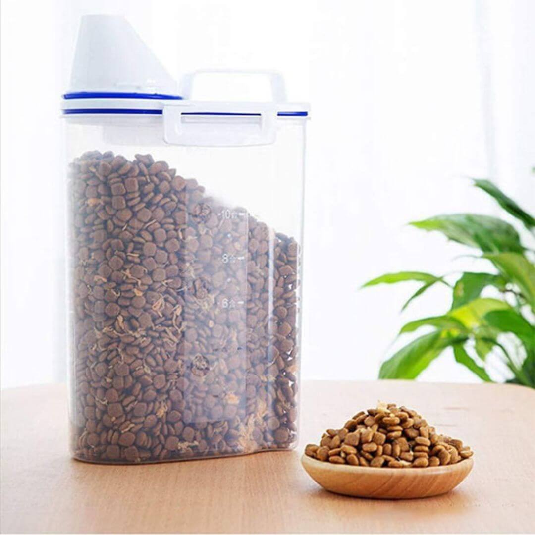 BOITE À CROQUETTES POUR CHAT | Distributeur croquettes™ - opaschats