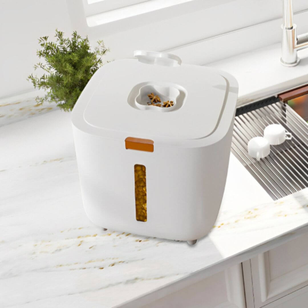 BOITE À CROQUETTES POUR CHAT | Rangement hermétique et pratique™ - opaschats