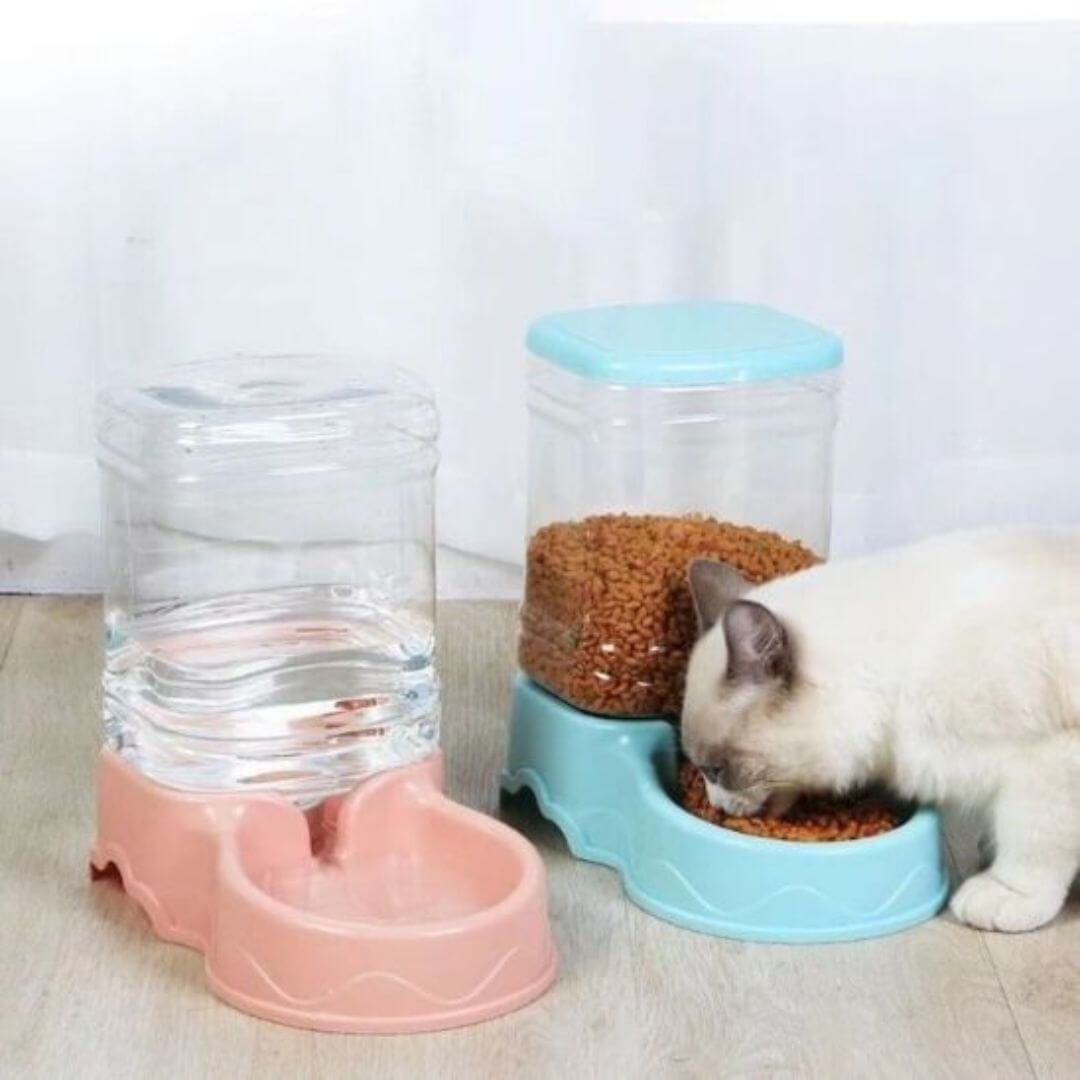 DISTRIBUTEUR CROQUETTES CHAT | PurrFeeder ™ - opaschats
