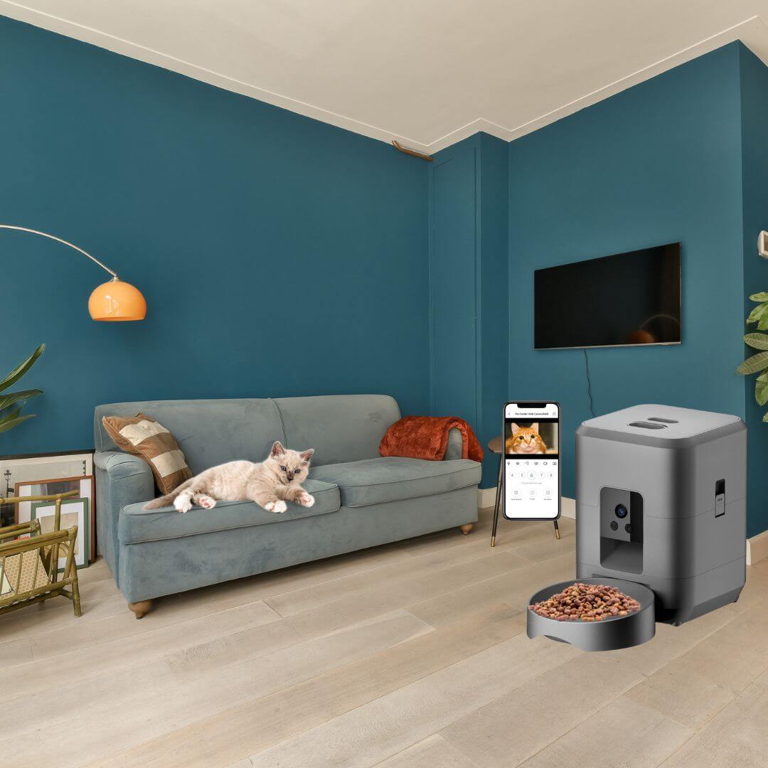 DISTRIBUTEUR DE CROQUETTES POUR CHAT | Croquettes à distance™ - opaschats
